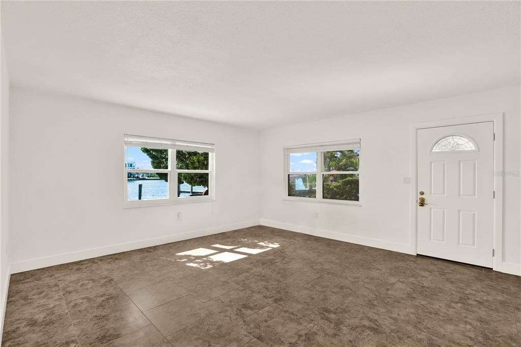 283 104TH AVENUE 106 photo 9