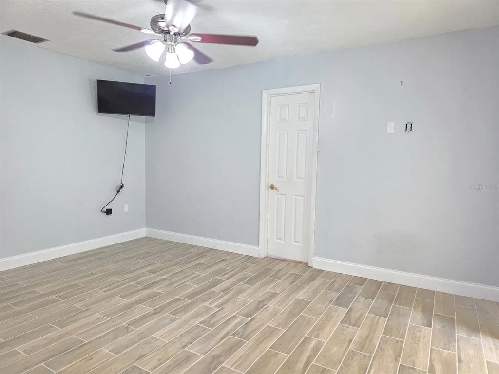 9303 ALICE LANE photo 16