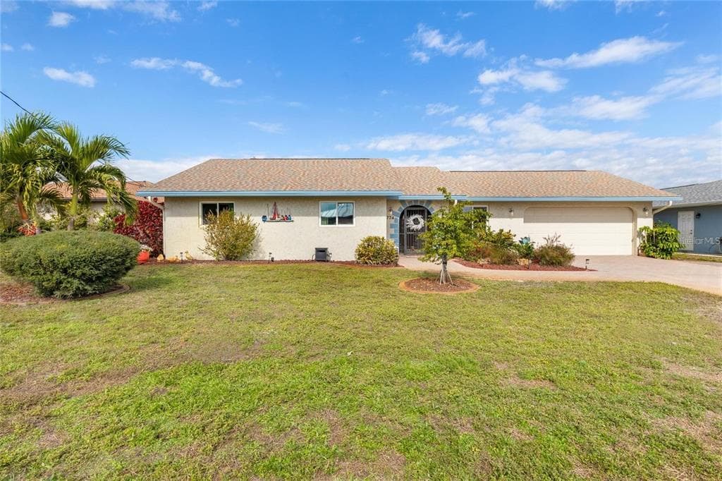 774 SPRING LAKE BOULEVARD NW photo 2