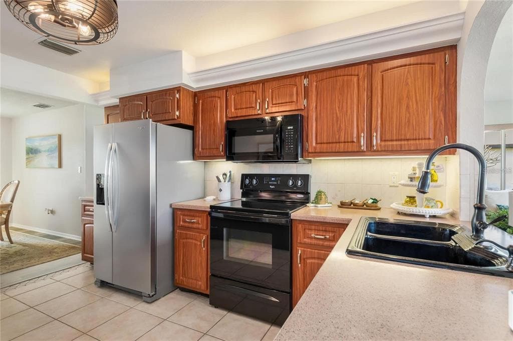 774 SPRING LAKE BOULEVARD NW photo 10