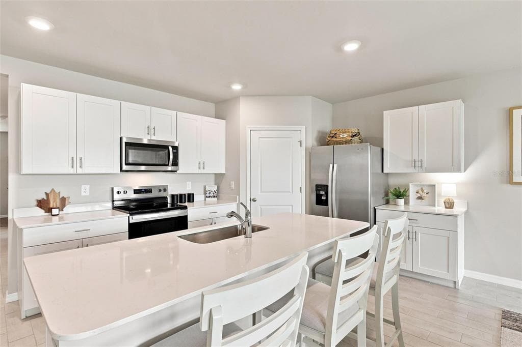 5131 SCHUBERT TRAIL photo 4