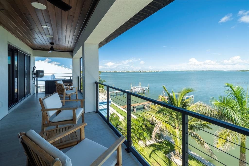 7973 CAUSEWAY BOULEVARD N photo 5