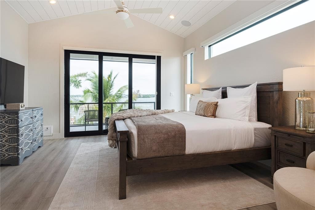 7973 CAUSEWAY BOULEVARD N photo 24