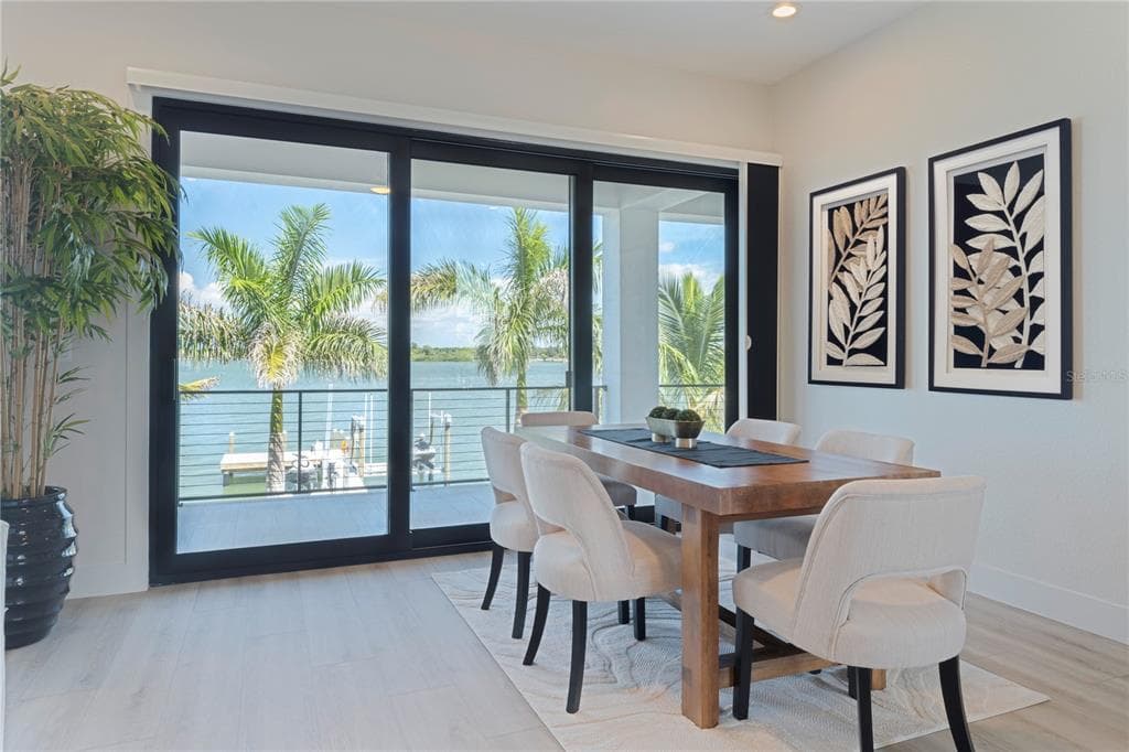 7973 CAUSEWAY BOULEVARD N photo 19