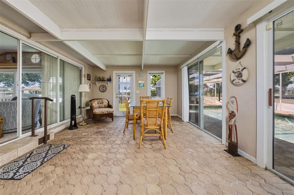 133 HOLLY AVENUE photo 25