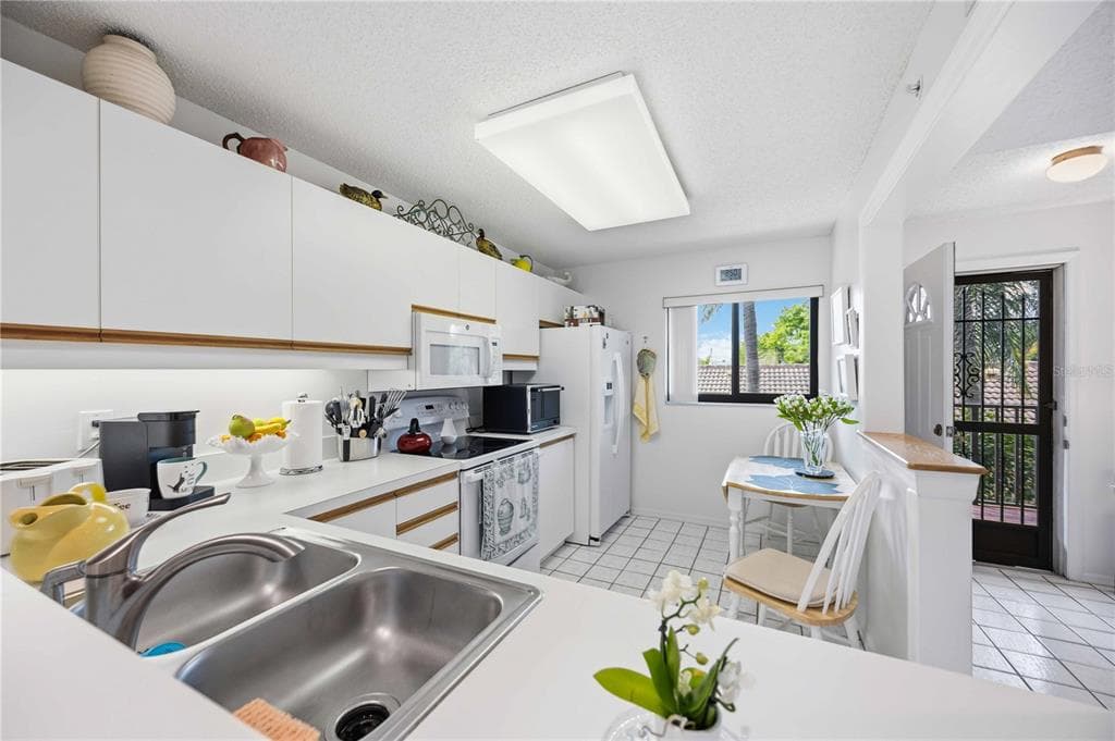 5627 ASHTON WAY 5627 photo 12