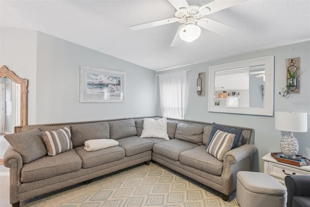 507 RIVER VIEW LANE photo 10