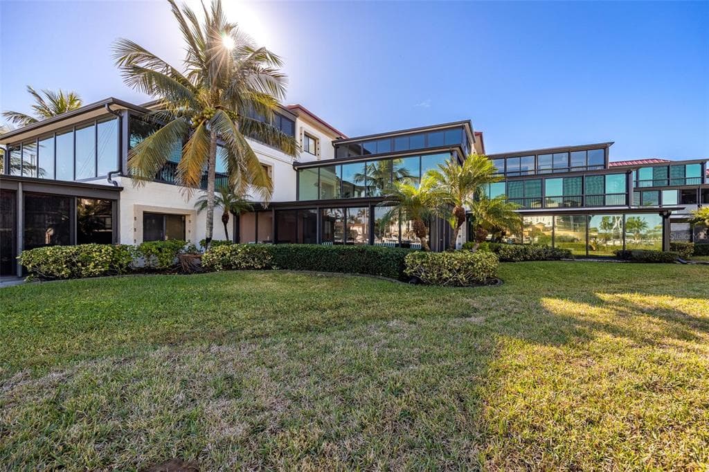 3250 SOUTHSHORE DRIVE 55A photo 3