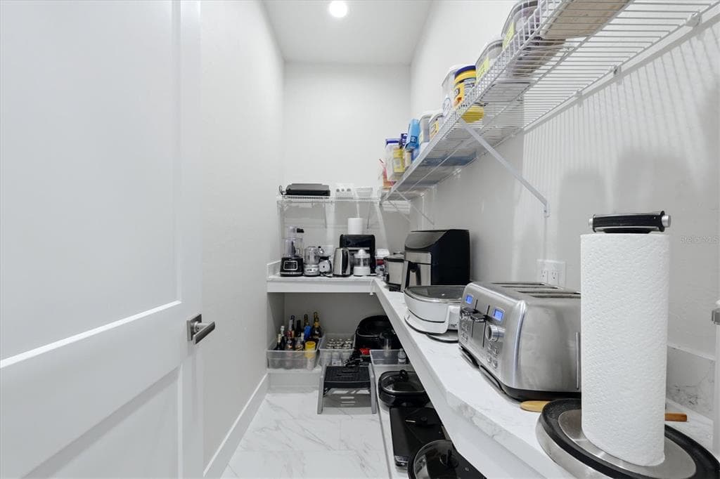312 SEGOVIA DRIVE photo 16