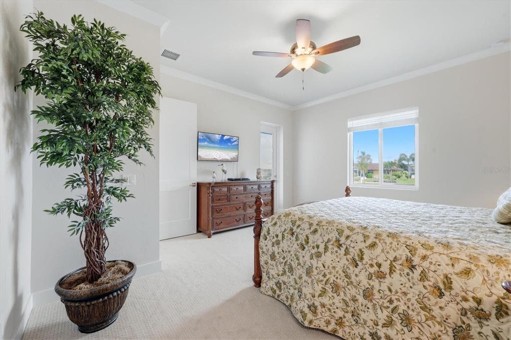 312 SEGOVIA DRIVE photo 18