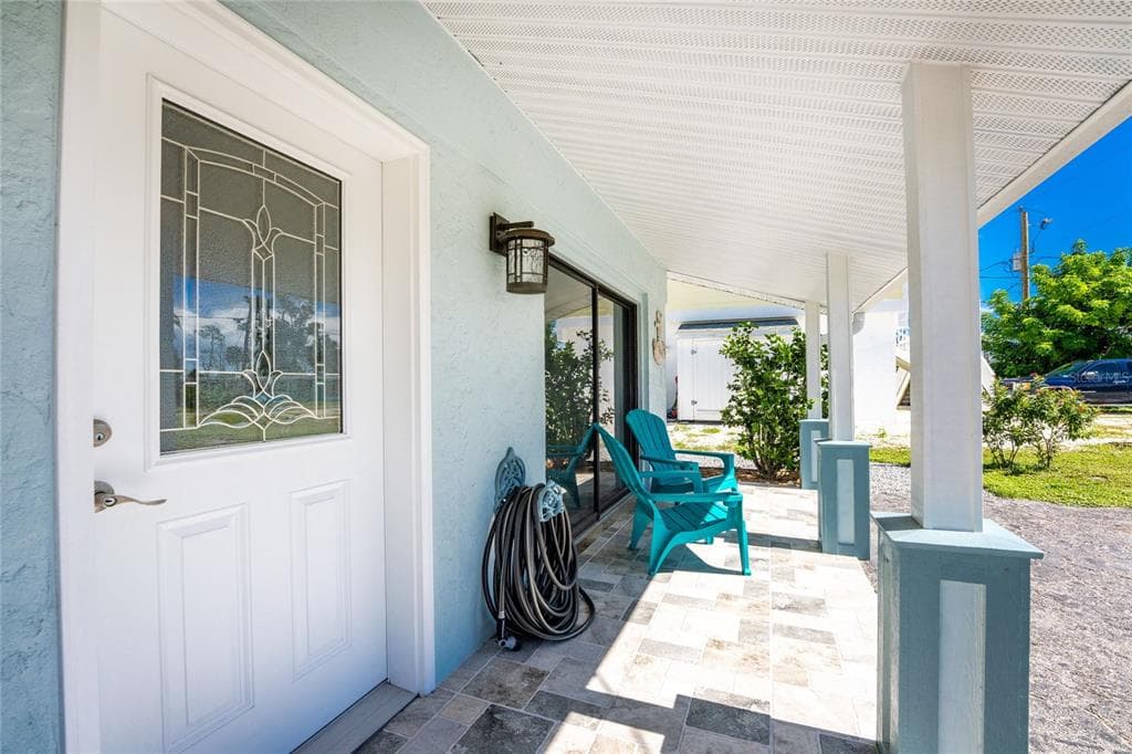 2041 S PINE STREET photo 12