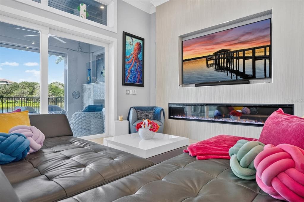 304 YACHT HARBOR DRIVE photo 23