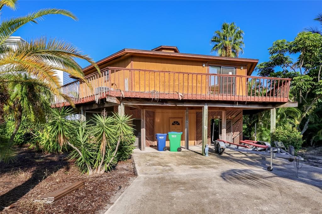 109 GULL DRIVE photo 2
