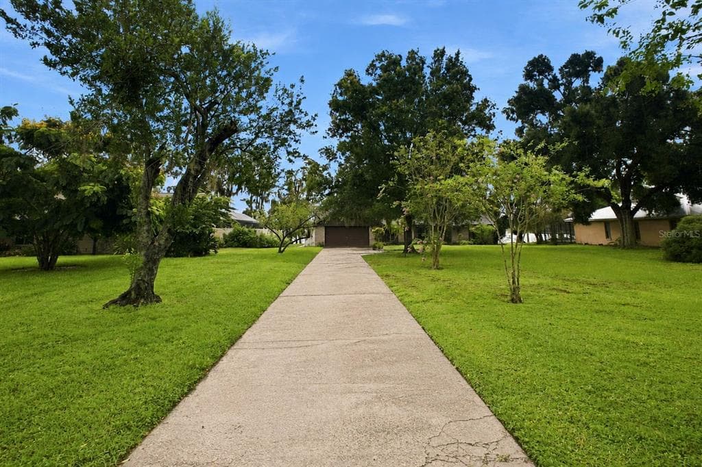 15301 LAKE MAURINE DRIVE 2