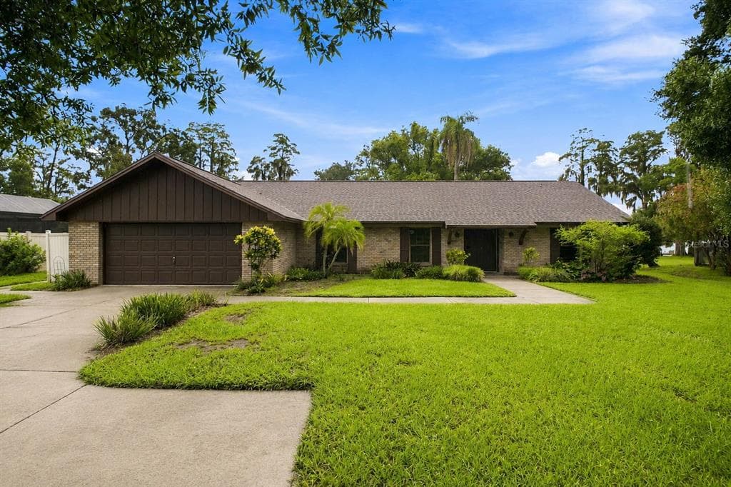 15301 LAKE MAURINE DRIVE 3