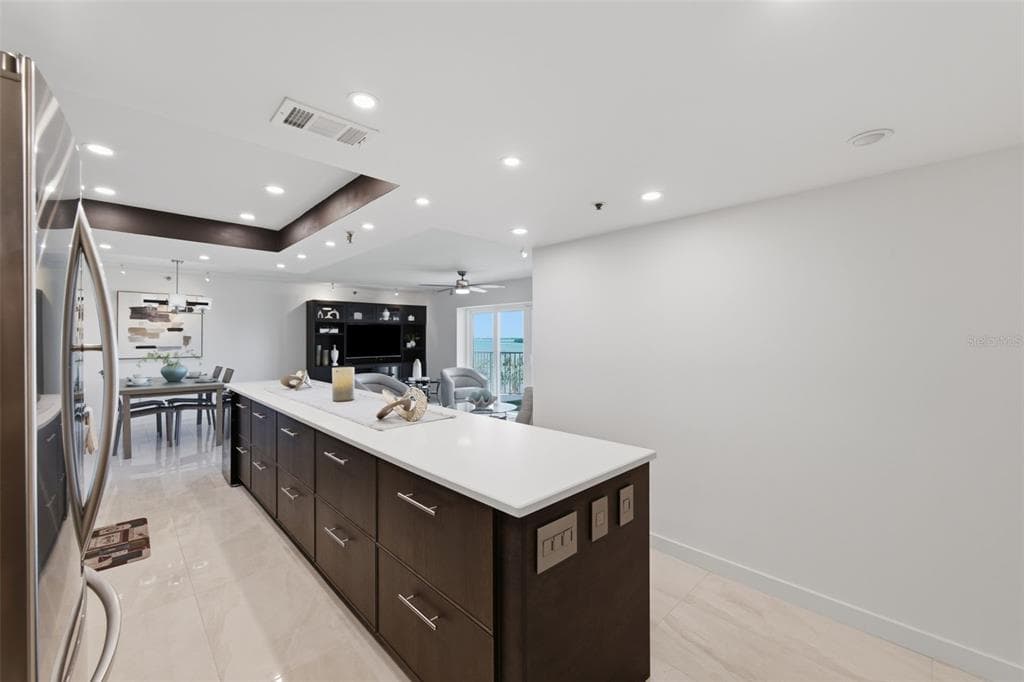 7432 SUNSHINE SKYWAY LANE S 506 photo 9