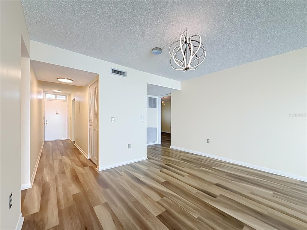 6020 SHORE BOULEVARD S 211 photo 12