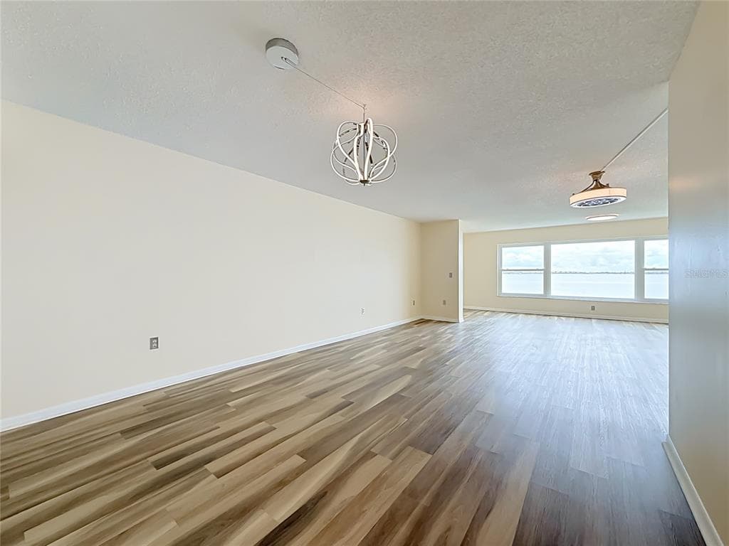 6020 SHORE BOULEVARD S 211 photo 9