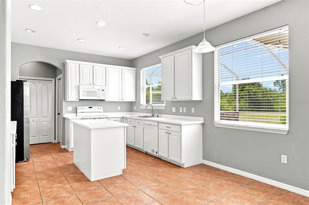 2386 PECAN DRIVE photo 13