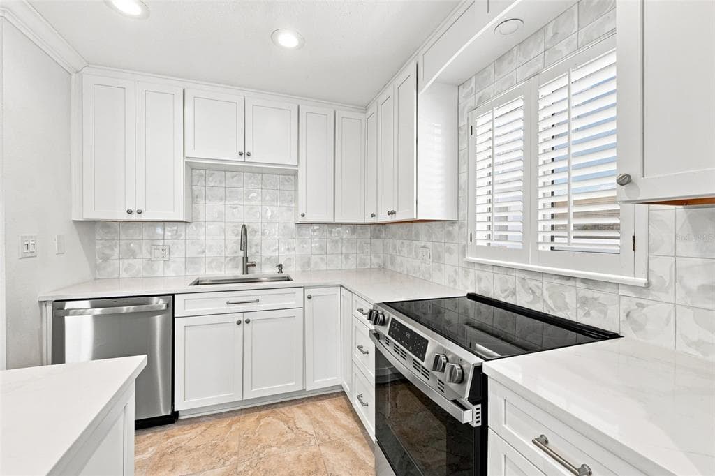 250 126TH AVENUE 110 photo 9