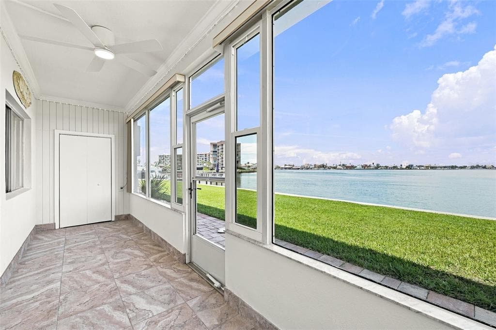 250 126TH AVENUE 110 photo 18