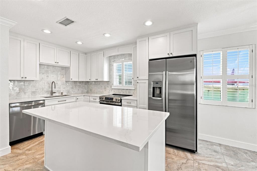 250 126TH AVENUE 110 photo 8