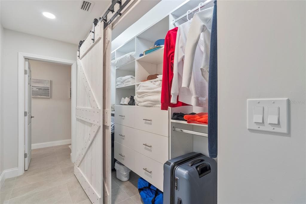 227 HOWARD DRIVE photo 20