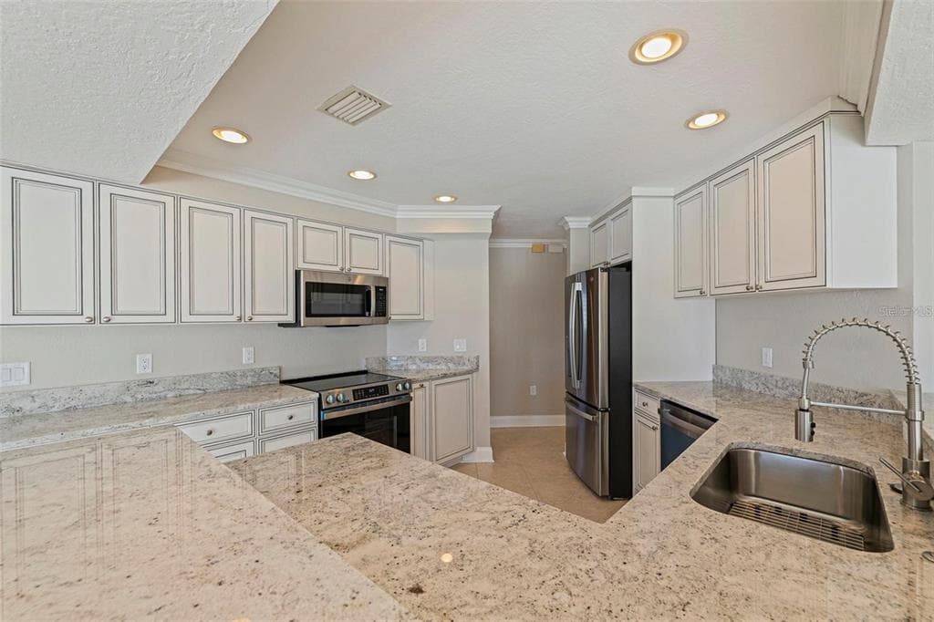 11225 4TH STREET E photo 12
