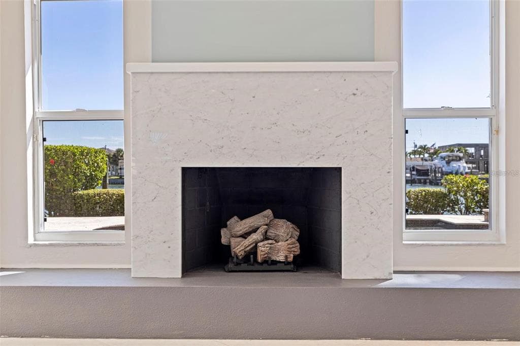 11225 4TH STREET E photo 10