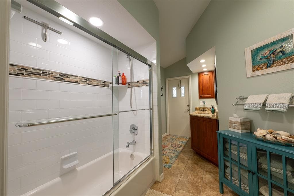605 CANDIA COURT photo 10