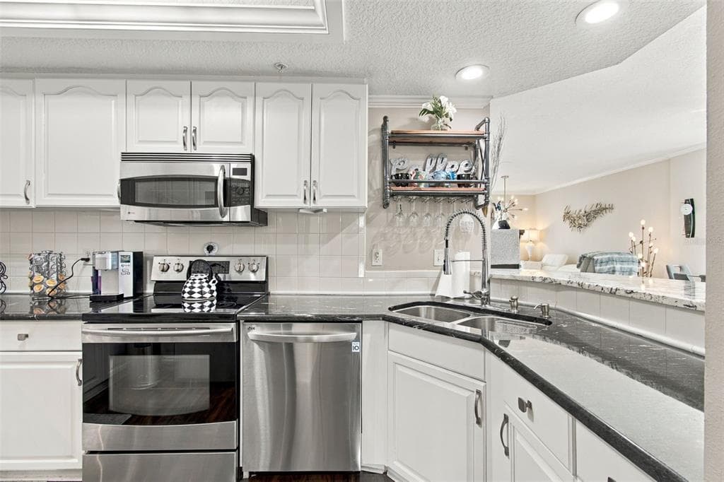 399 150TH AVENUE 205 photo 20