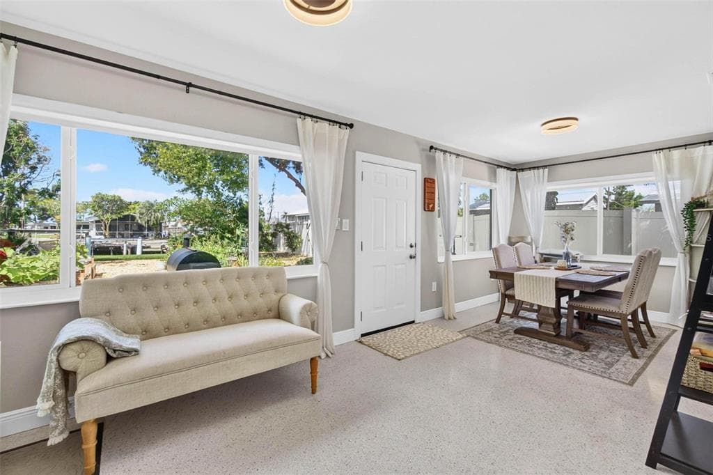106 STEVEN STREET photo 15