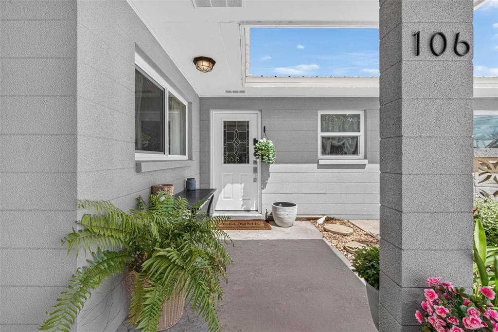 106 STEVEN STREET photo 4