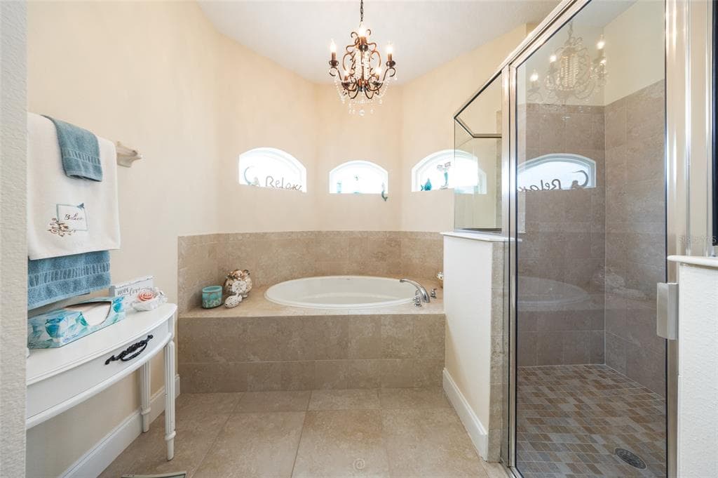 41 LUDLOW LANE W photo 23
