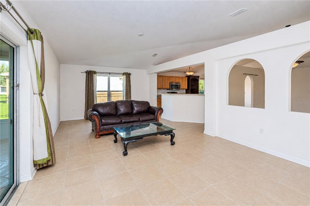 2639 SUNCOAST LAKES BOULEVARD photo 3
