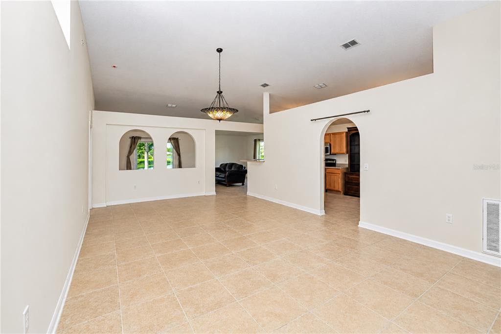 2639 SUNCOAST LAKES BOULEVARD photo 9