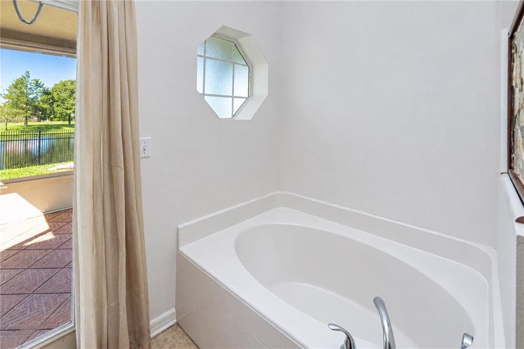 2639 SUNCOAST LAKES BOULEVARD photo 24