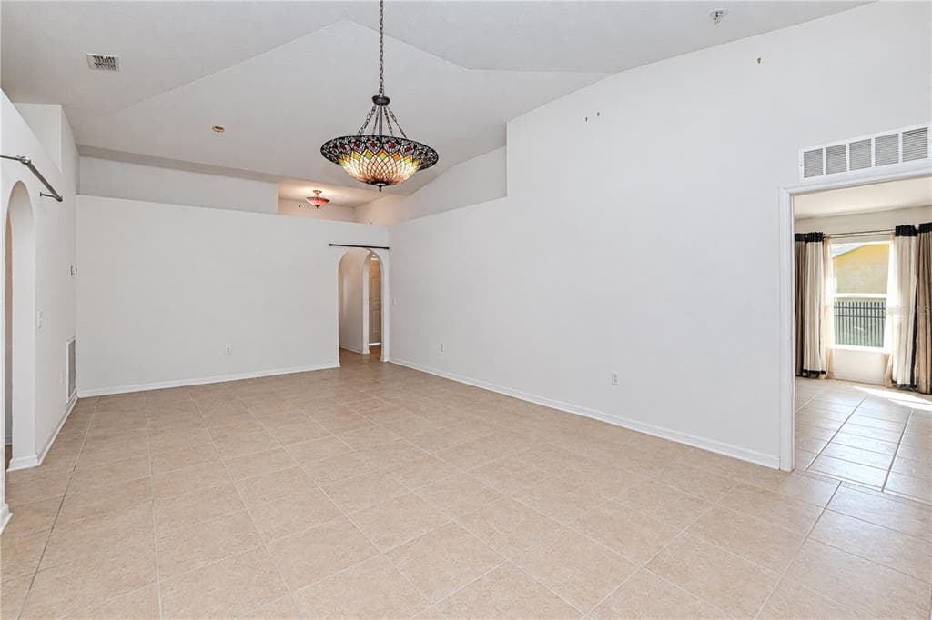 2639 SUNCOAST LAKES BOULEVARD photo 10