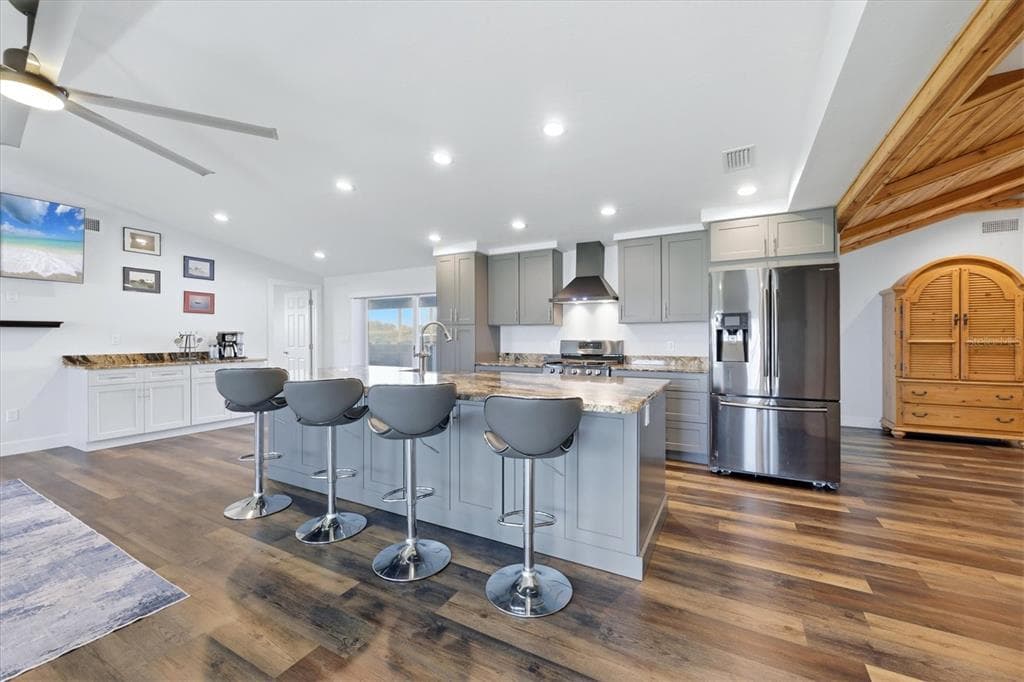 158 DARTMOUTH DRIVE NW photo 6