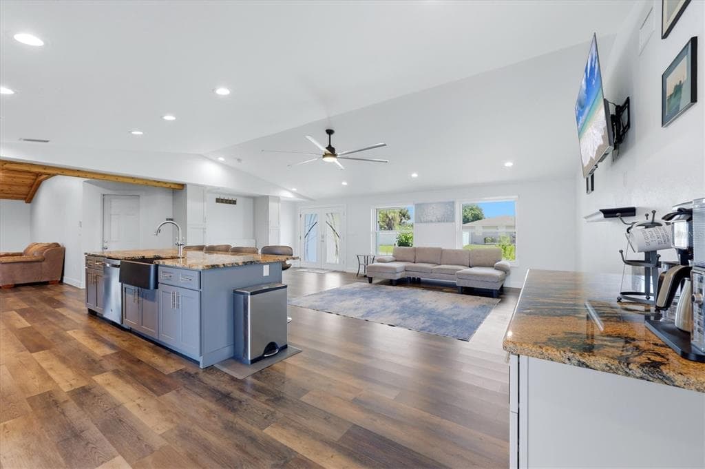 158 DARTMOUTH DRIVE NW photo 13