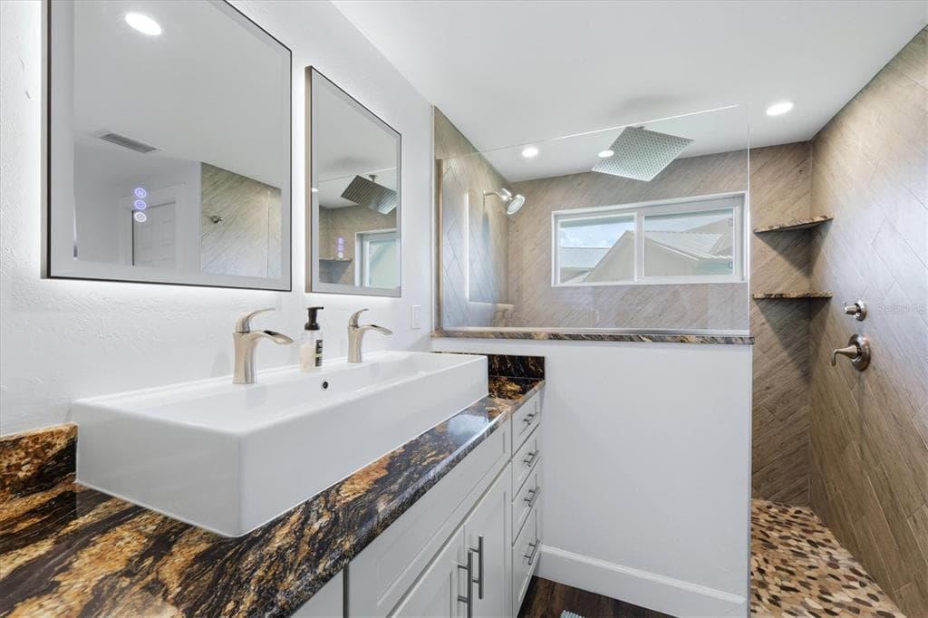 158 DARTMOUTH DRIVE NW photo 20