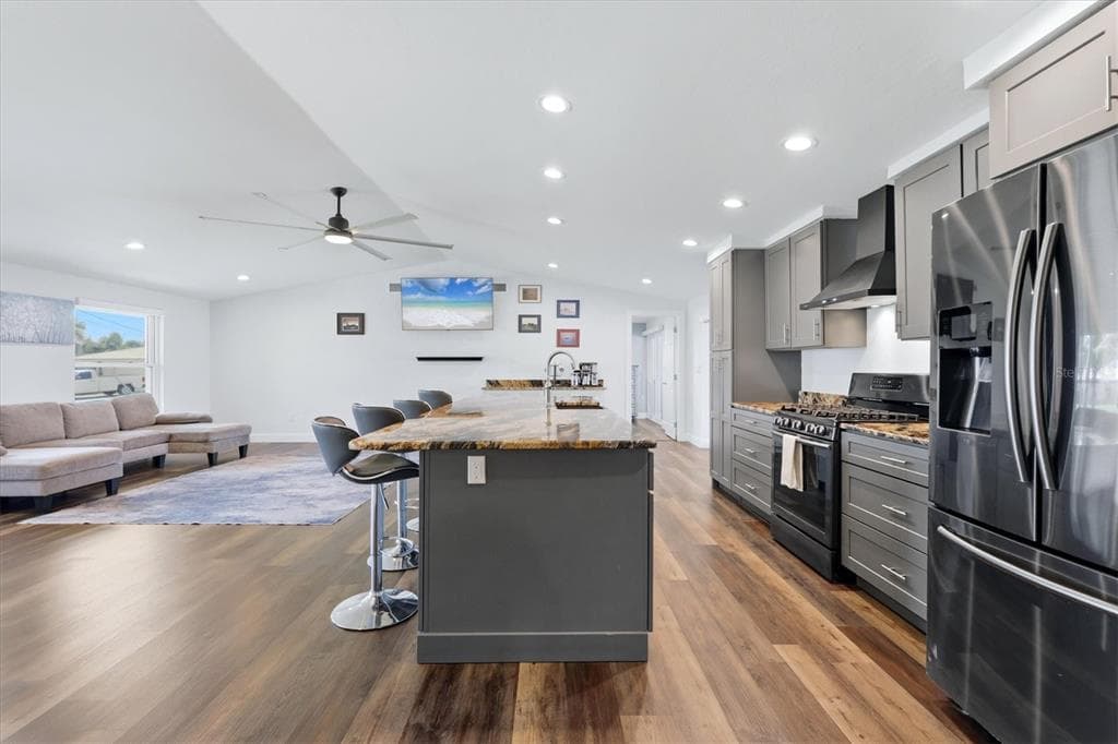 158 DARTMOUTH DRIVE NW photo 11