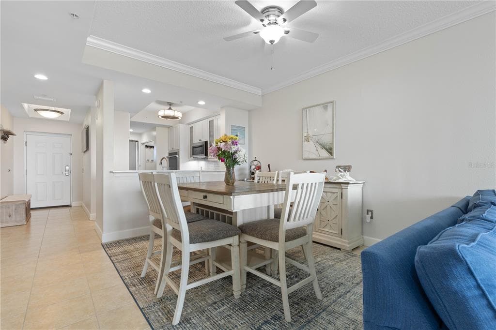 102 YACHT HARBOR DRIVE 567 photo 14