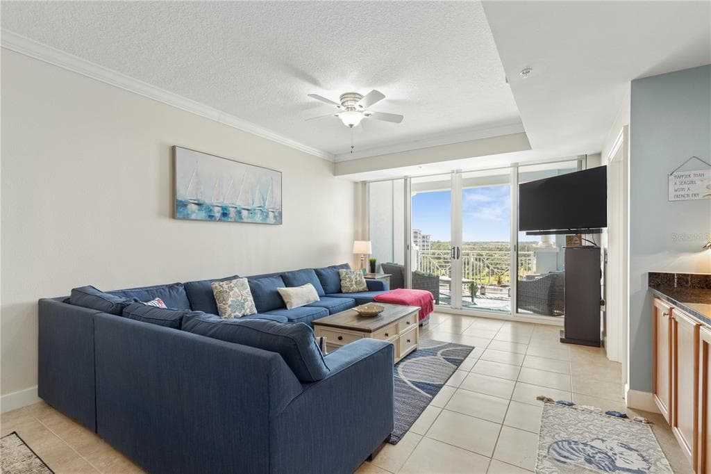 102 YACHT HARBOR DRIVE 567 photo 8