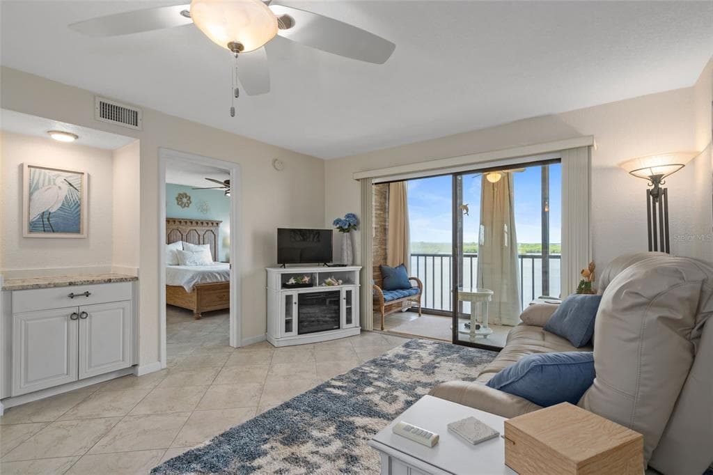 4620 BAY BOULEVARD 1142 photo 11