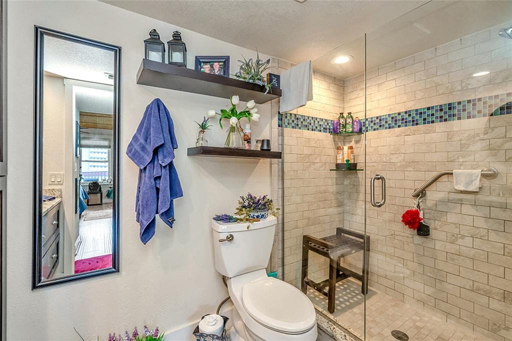5220 BRITTANY DRIVE S 201 photo 11