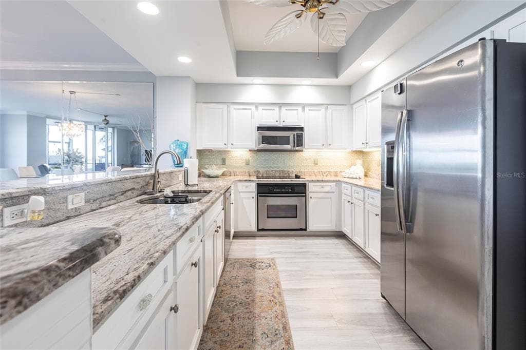 3329 SUNSET KEY CIRCLE 107 photo 12