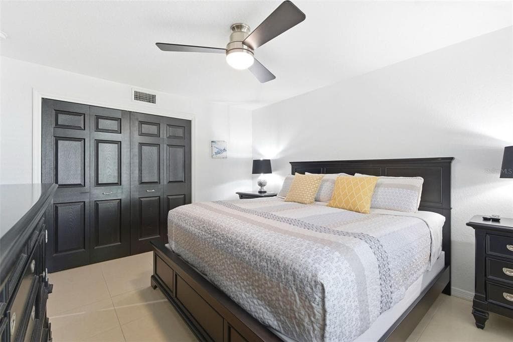 5280 COQUINA KEY DRIVE SE A photo 23