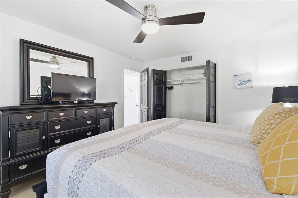 5280 COQUINA KEY DRIVE SE A photo 22