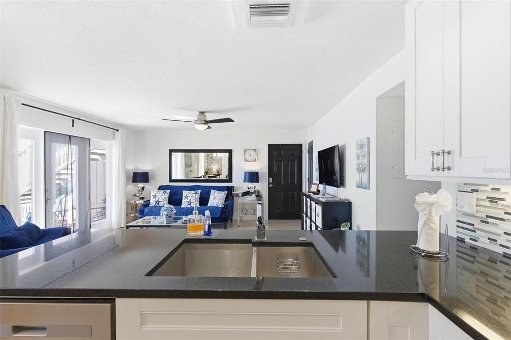 5280 COQUINA KEY DRIVE SE A photo 19
